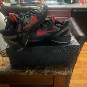 Kobe 6 Italian cameos